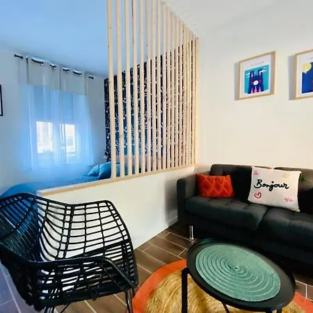 D'hotes Avec Piscine « le Clos N°6 » Apartment Cormicy